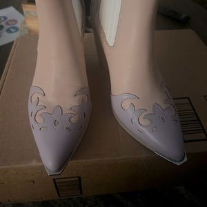 Brand new never worn Steve Madden woman western boot size 8